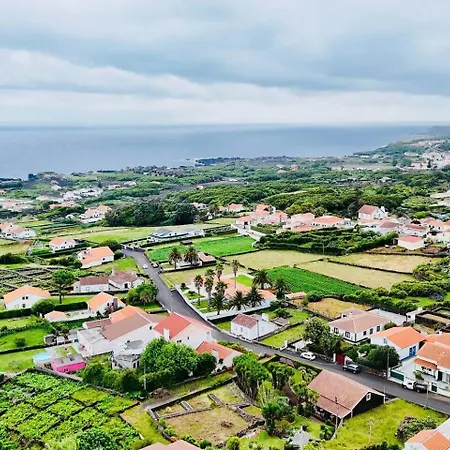 Holiday home Casa Martins By Pontanegraazores Biscoitos (Terceira)