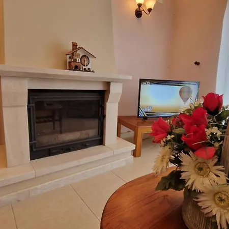 Casa Martins By Pontanegraazores Holiday home Biscoitos (Terceira)