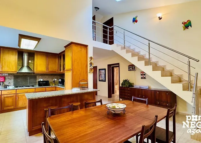 Casa Martins By Pontanegraazores Hébergement de vacances